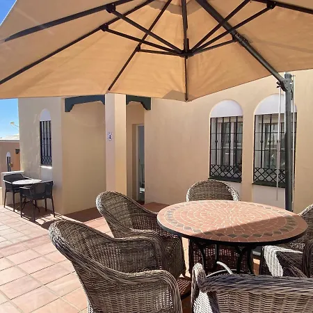 Lucena Private Pool Casasol * 네르하