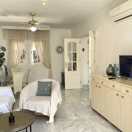 Lucena Private Pool Casasol * Нерха