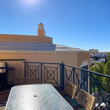 Lucena Private Pool Casasol نيرخا