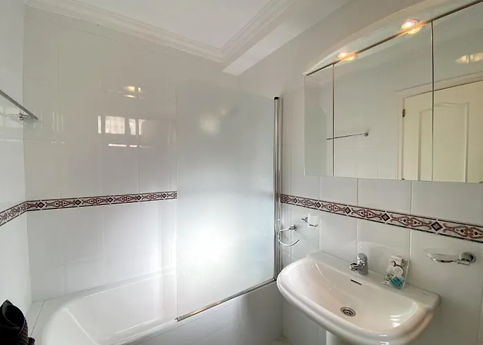 Lucena Private Pool Casasol * Нерха